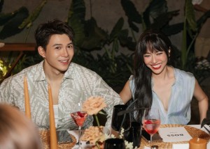 Anh Tú – Diệu Nhi niềm nở với dàn sao quốc tế ở sự kiện&nbsp;Bali