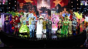 Hoa hậu Bảo Ngọc, Lương Thùy Linh, Khánh Vân trình diễn ấn tượng trong đêm Trang phục Văn hoá Dân tộc Hoa hậu Quốc gia Việt&nbsp;Nam