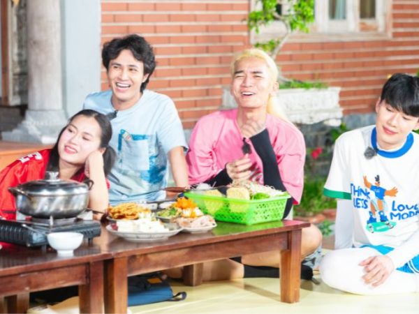 BB Trần “toát bồ hôi” trước màn “quăng miếng” của Lâm Vỹ&nbsp;Dạ