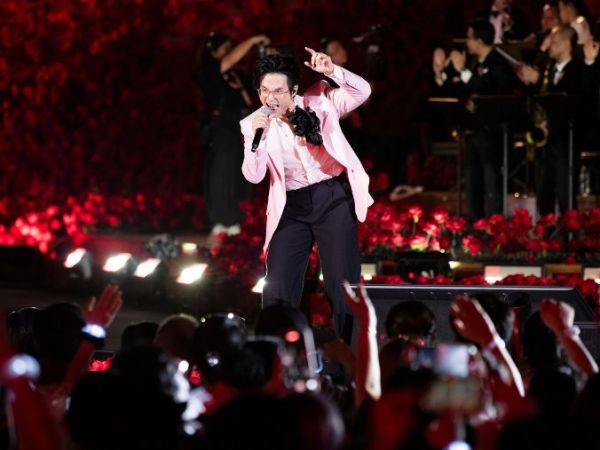 Hà Anh Tuấn bùng nổ với những bản tình ca đẹp cách đây gần 20&nbsp;năm