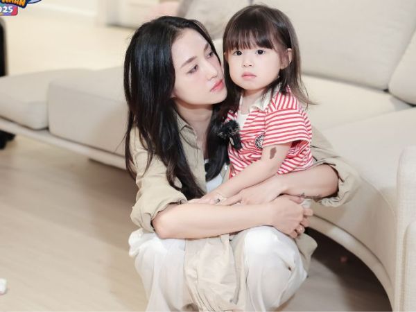 Mẹ Salim tạm biệt, Pam khóc dữ dội: Ai rồi cùng khủng hoảng lên 3&nbsp;thôi!