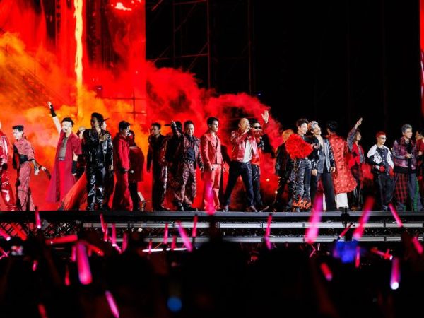 “Mưa lửa”: Những thước phim chưa từng được hé lộ, những câu chuyện tạo nên hành trình rực rỡ của 33 Anh&nbsp;Tài