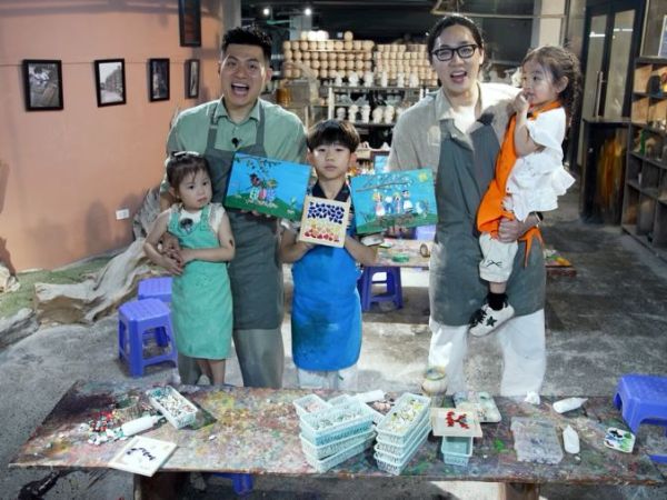 Hài xỉu khoảnh khắc anh em Bún Đậu khen-chê “tác phẩm nghệ thuật” của&nbsp;Pam