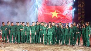 Sinh nhật Hậu Hoàng và lời chia tay ba chiến sĩ: Khi phép màu đến từ tình đồng&nbsp;đội