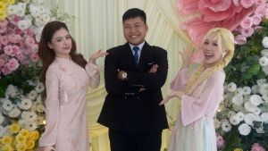 Hậu Hoàng gây chú ý tại đám cưới Mũi trưởng Long, 1 câu nói thẳng về chuyện bị “đẩy thuyền” suốt 5&nbsp;năm